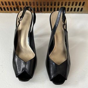 Nine West peep toe pumps